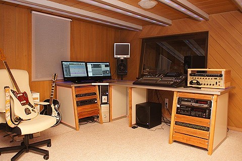 studio_005.jpg