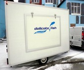 Verkaufshänger für Fischerzeugnisse